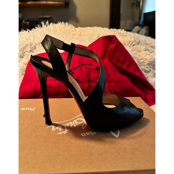 SOLD Christian Louboutin Viveka Leather Peep-Toe Pumps Size 7.5 - Picture 10 of 17